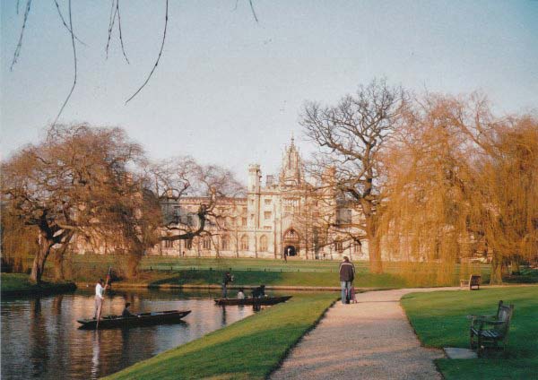 The River Cam looking towards St John's College New Court