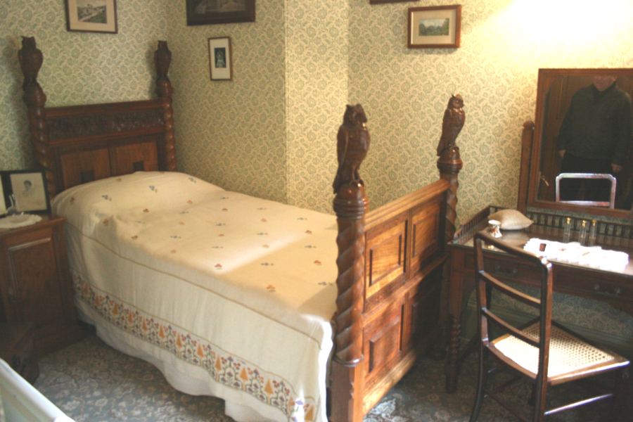 The Owl Dressing Room