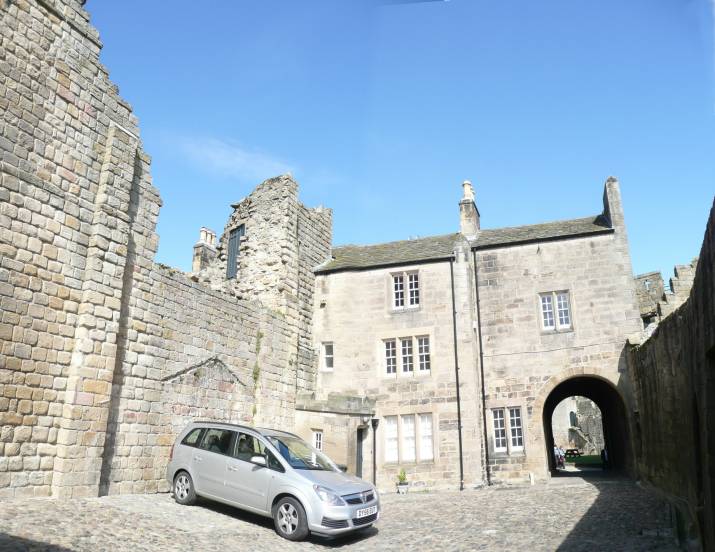 The Georgian House and the Keep