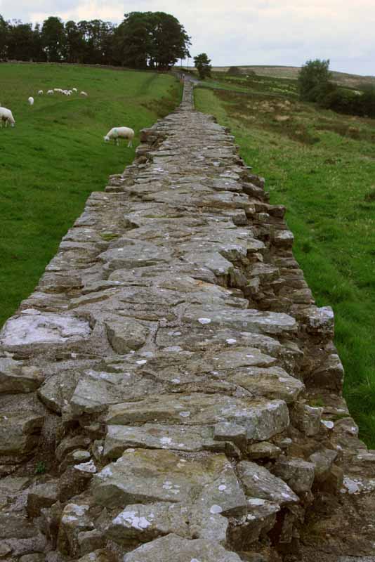 Hadrians wall going west to Birdoswald