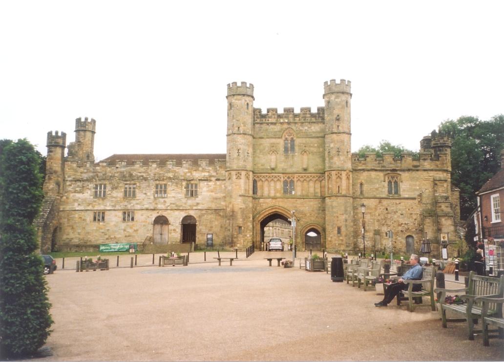 The Gate House, Battle Abbey