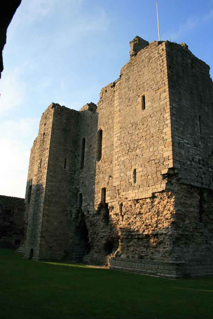 Middleham Castle Keep