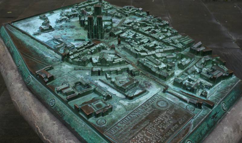 Model of York Minster and environs