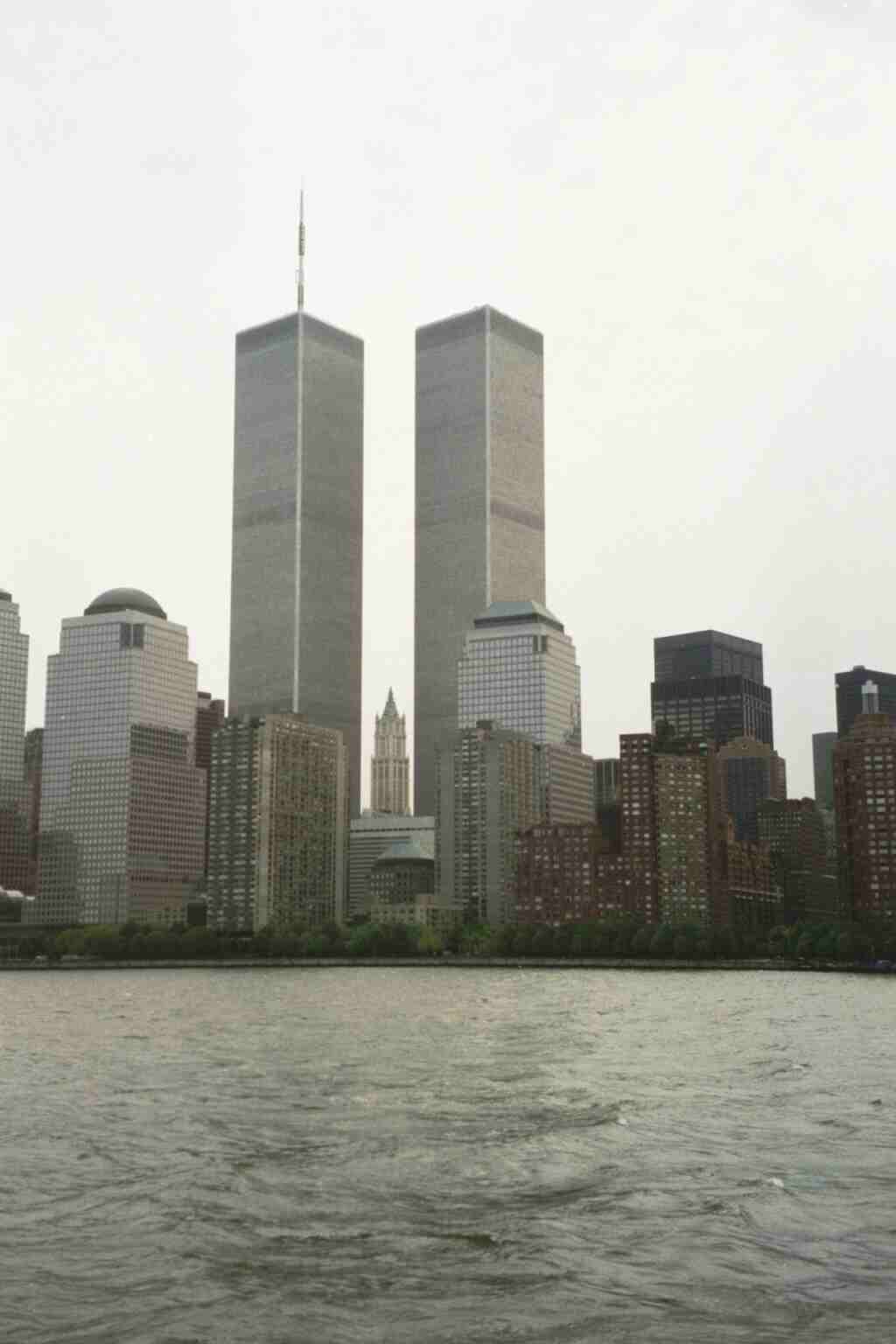 Dwarfing the Woolworth Tower