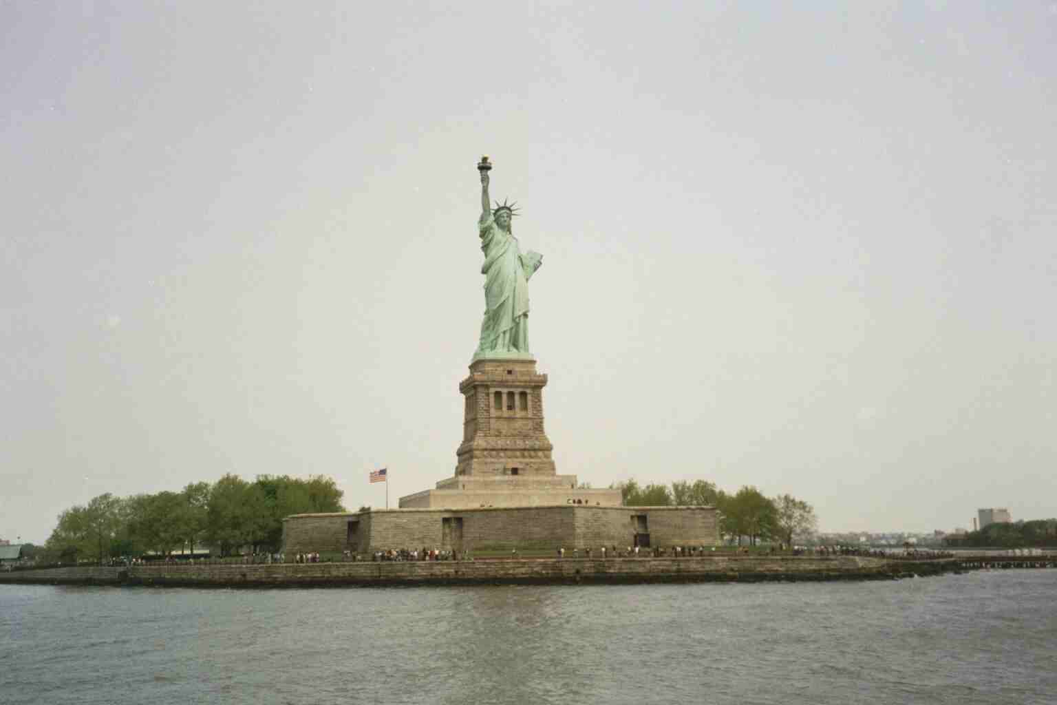 It still looks small